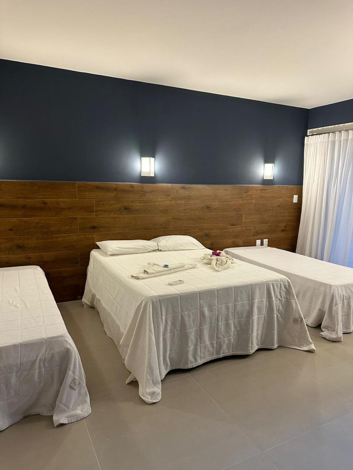 Hotel Paraiso Tropical Alcobaça 外观 照片