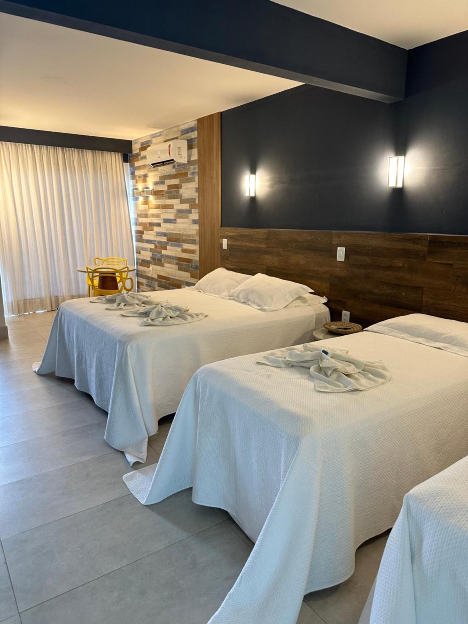 Hotel Paraiso Tropical Alcobaça 外观 照片